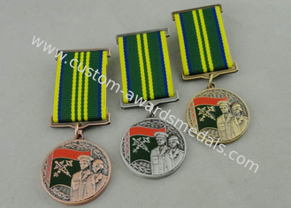 Награды медали сплава 3D цинка изготовленные на заказ, античная плакировка золота и специальная тесемка