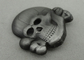 Античная серебряная латунь значков сувенира черепа плакировкой проштемпелеванная с Pin фибулы