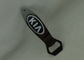 Значки сувенира консервооткрывателя бутылки, заливка формы сплава цинка и автомобиль KIA значок